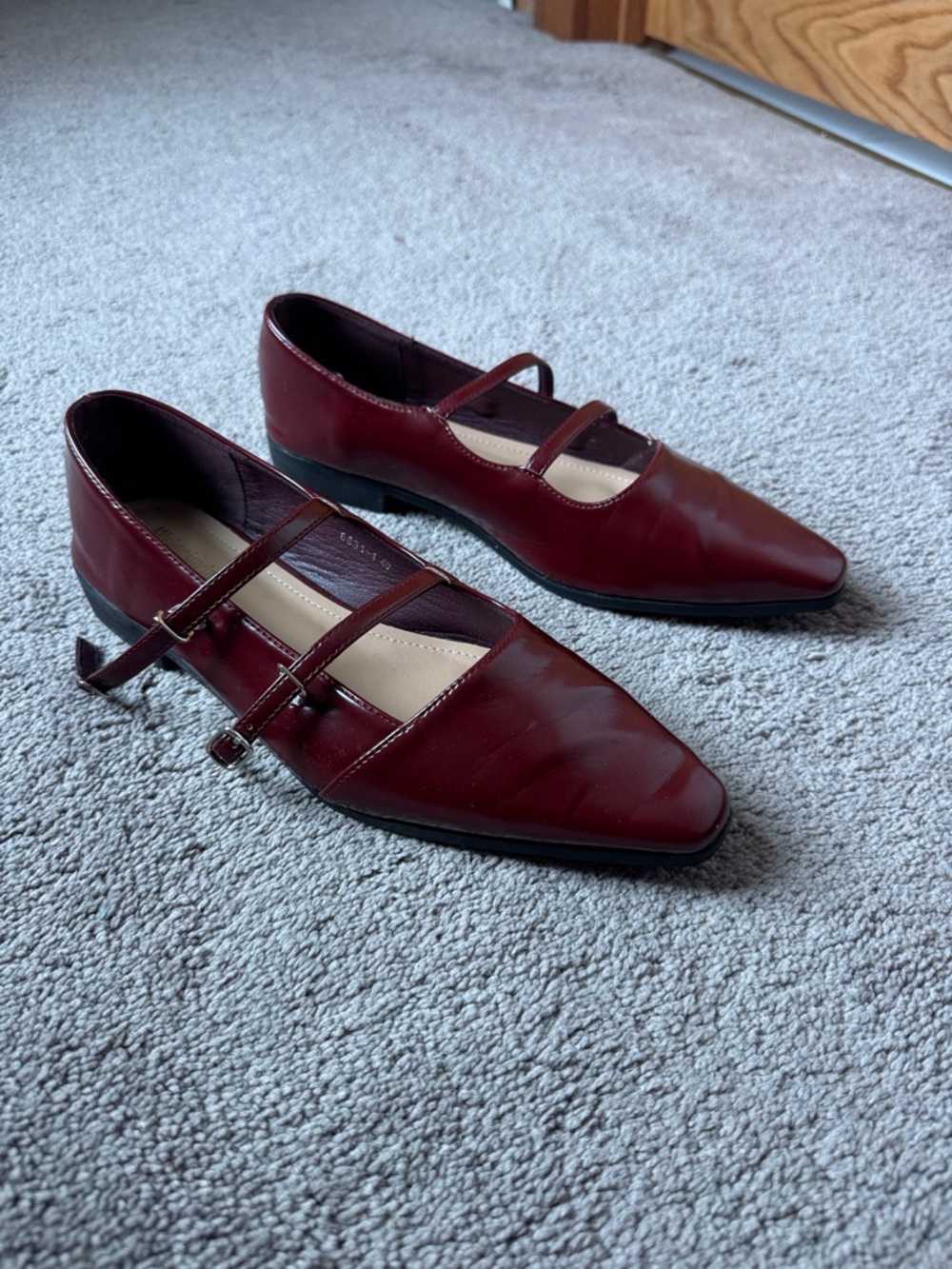 Weiweinvlang Burgundy Double Strap Mary Jane Flats Pointed Toe SIZE 40